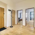 Appartement Family Retreat By Rentez Karlsbad