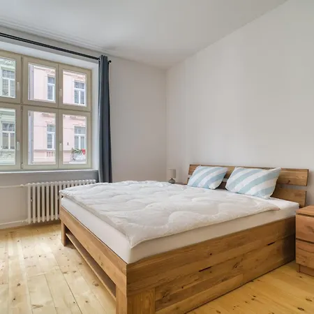 Family Retreat By Rentez Apartment Karlsbad